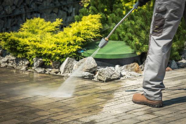 Best Driveway Pressure Washing  in Gothenburg, NE